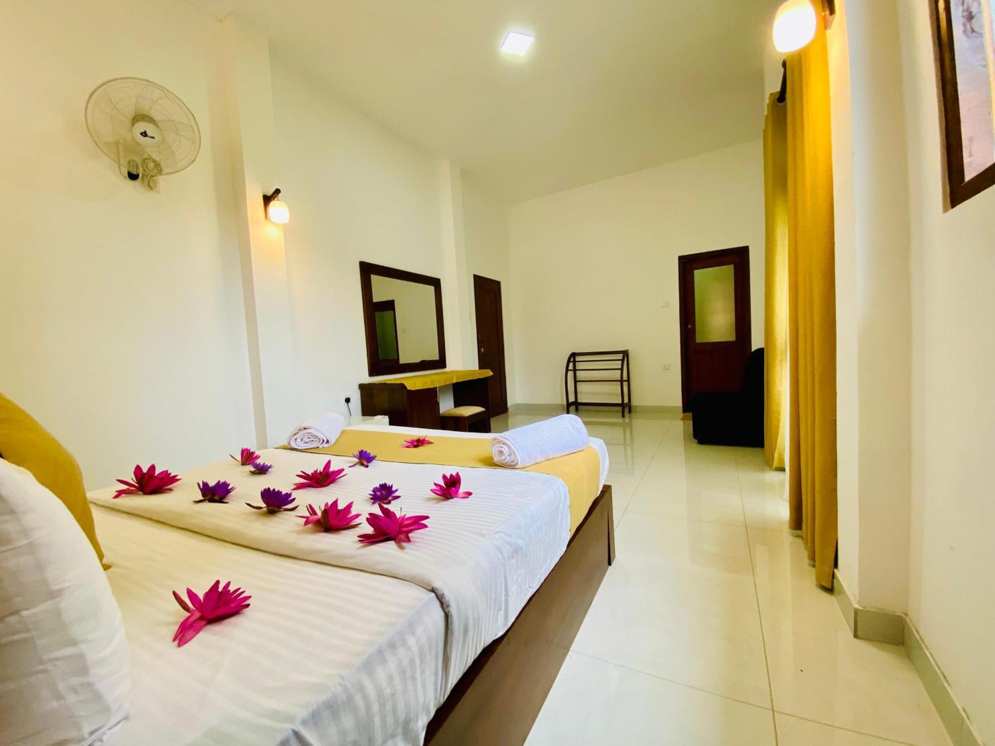 Heaven Breeze Hotel Kandy Exterior foto
